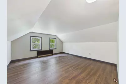 207 Pleasant Street, Mechanic Falls, ME 04256 - Photo 30