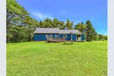207 Pleasant Street, Mechanic Falls, ME 04256 - Photo 6