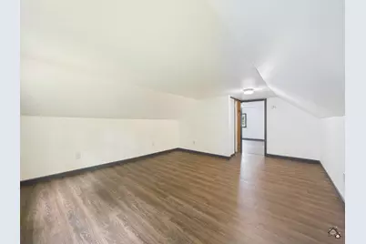 207 Pleasant Street, Mechanic Falls, ME 04256 - Photo 32