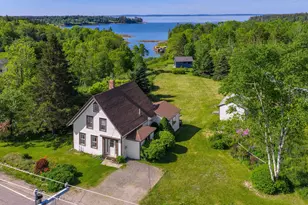 714 Tremont Rd, Tremont, ME 04612 - Photo 2