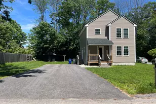 7 Richards St, Westbrook, ME 04092 - Photo 6