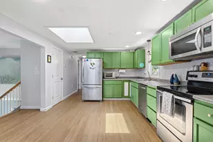 71 Dole Dr, Portland, ME 04103 - Photo 4