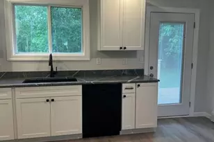41 Thompson Rd, Veazie, ME 04401 - Photo 10