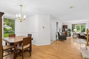 16 Stoneledge Dr, Portland, ME 04102 - Photo 12