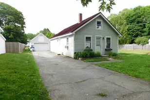 22 James St, Bingham, ME 04920 - Photo 2