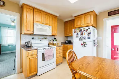 34 Thatcher Street, Thomaston, ME 04861 - Photo 6