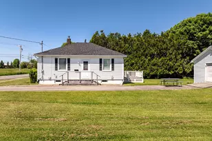 34 Thatcher St, Thomaston, ME 04861 - Photo 14