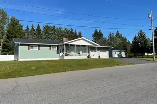 164 Hillcrest Ave, Madawaska, ME 04756 - Photo 2