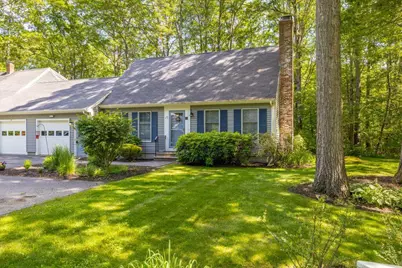 18 Cape Woods Drive #18, Cape Elizabeth, ME 04107 - Photo 2