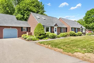 13 Cortland Cir, Bangor, ME 04401 - Photo 2