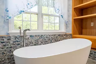 256 Meadow Rd, Topsham, ME 04086 - Photo 32