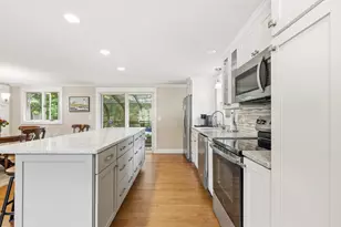 13 Harlow St, Scarborough, ME 04074 - Photo 20