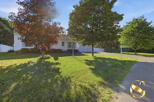 16 Coville Rd, Topsham, ME 04086 - Photo 2