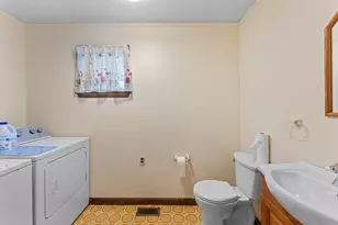 202 Norfolk St, Bangor, ME 04401 - Photo 22