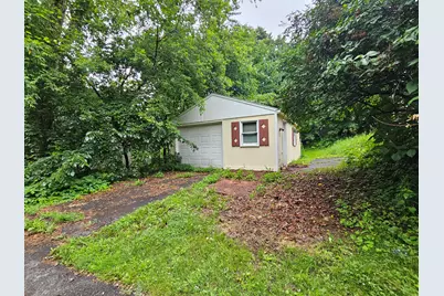 2 Central Avenue, Waterville, ME 04901 - Photo 32