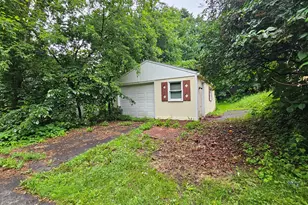 2 Central Ave, Waterville, ME 04901 - Photo 32
