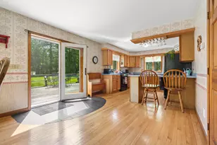 417 Lower Round Pond Rd, Bristol, ME 04539 - Photo 18