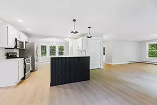 25 Lake Grove Ln, Auburn, ME 04210 - Photo 14