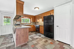 241 E Hardscrabble Rd, Auburn, ME 04210 - Photo 14