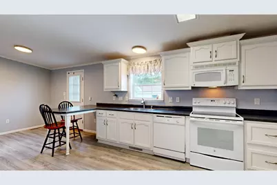 3 Fox Run Drive, Lewiston, ME 04240 - Photo 6