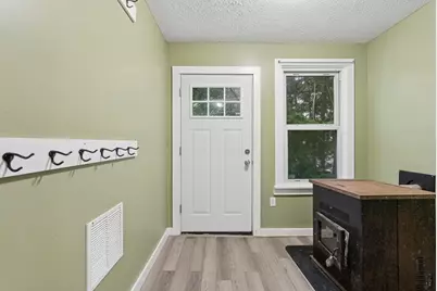 127 Broad Street, Auburn, ME 04210 - Photo 6
