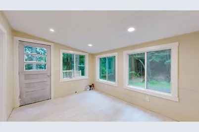 29 N Lakeview Drive, Litchfield, ME 04350 - Photo 6