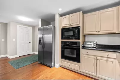 1 E Grand Avenue #309, Old Orchard Beach, ME 04064 - Photo 4