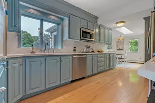 255 Foreside Rd, Falmouth, ME 04105 - Photo 12