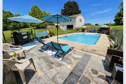 1010 Oakland Road, Belgrade, ME 04917 - Photo 8