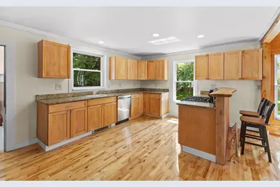 25 Bridge Street, Milbridge, ME 04658 - Photo 10