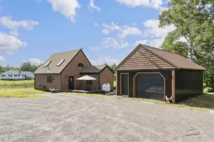 553 N Dexter Rd, Dexter, ME 04930 - Photo 8