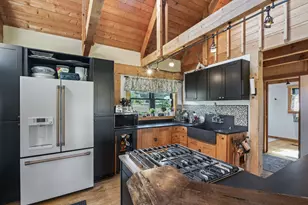 553 N Dexter Rd, Dexter, ME 04930 - Photo 16