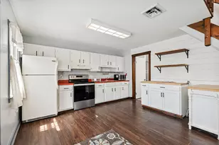 48 Pendleton St, Brewer, ME 04412 - Photo 6