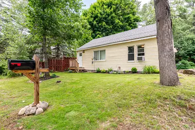 40 Hutchinson Street, Sanford, ME 04073 - Photo 2