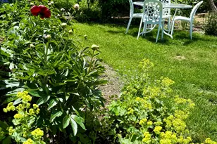 8 Pleasant St, Vinalhaven, ME 04863 - Photo 32