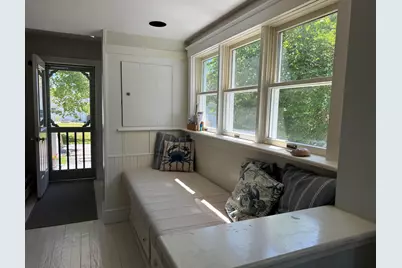 8 Pleasant Street, Vinalhaven, ME 04863 - Photo 4