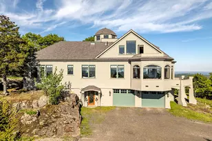 251 Mt Pleasant St, Rockport, ME 04856 - Photo 4