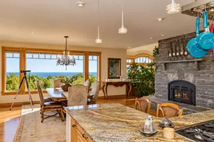 251 Mt Pleasant St, Rockport, ME 04856 - Photo 10