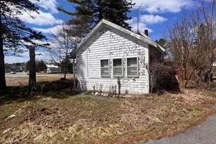106 Dublin St, Machias, ME 04654 - Photo 6