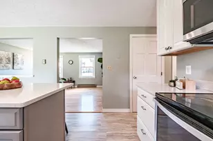 17 Old Carriage Rd, Auburn, ME 04210 - Photo 16