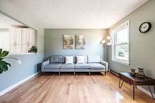 17 Old Carriage Rd, Auburn, ME 04210 - Photo 6