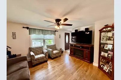 528 Roosevelt Trail, Windham, ME 04062 - Photo 8