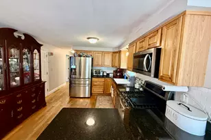 528 Roosevelt Trail, Windham, ME 04062 - Photo 4