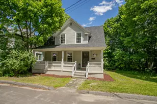 27 Princeton St, Bangor, ME 04401 - Photo 2