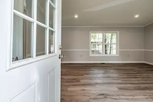 41 James St, Brunswick, ME 04011 - Photo 12