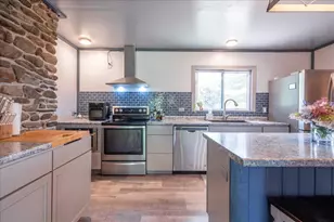 22 Oyster River Rd, Thomaston, ME 04861 - Photo 30