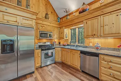 7 Lakeview Circle, Frye Island, ME 04071 - Photo 26