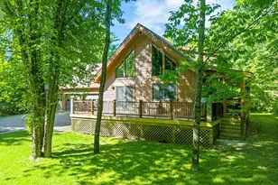 47 Rustic Ln, Gardiner, ME 04345 - Photo 2