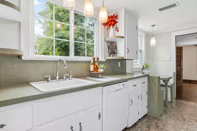 359 Pride Street, Westbrook, ME 04092 - Photo 4