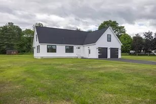 319 Harmons Corner Rd, Auburn, ME 04210 - Photo 1